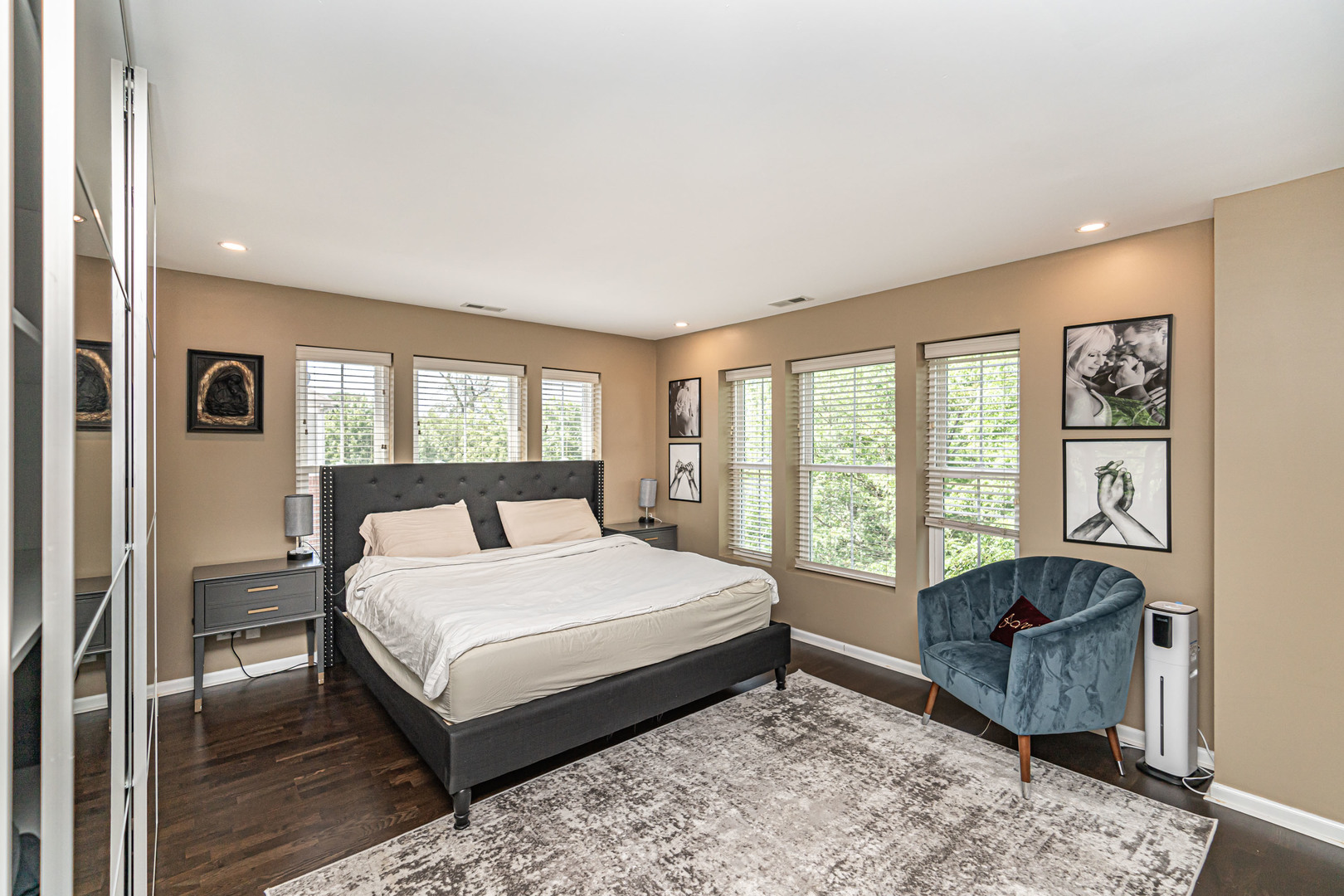 226 W Hyde Street Unit: 8-4