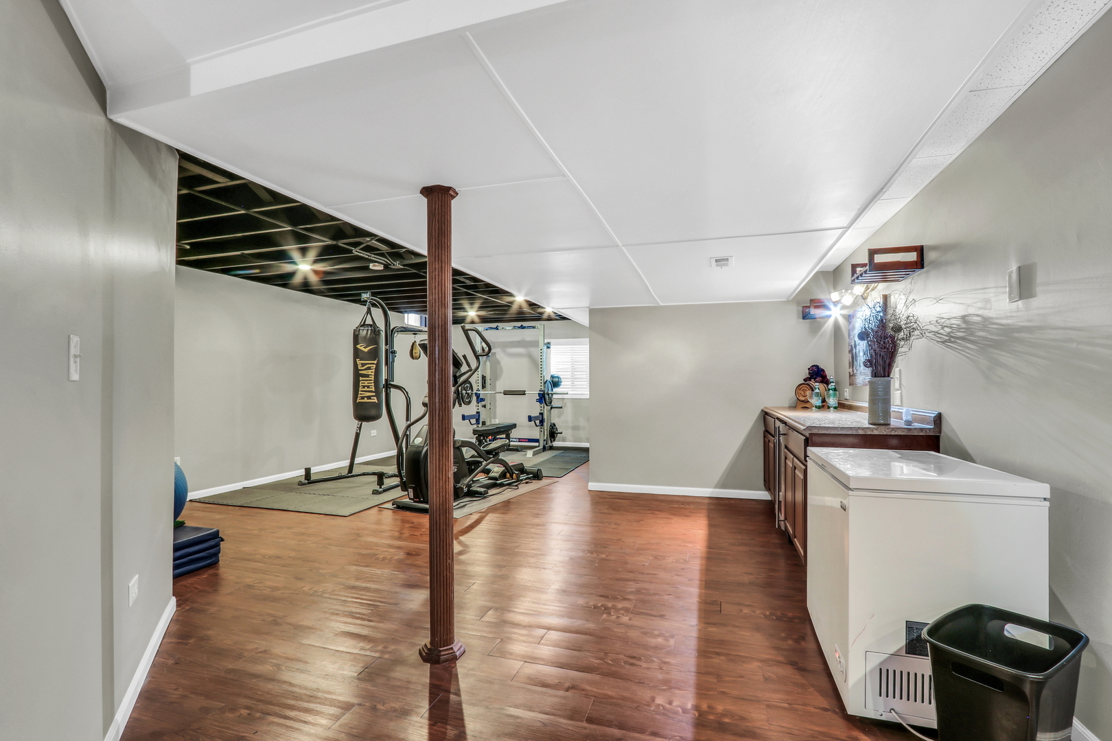 1135 Hadley Circle