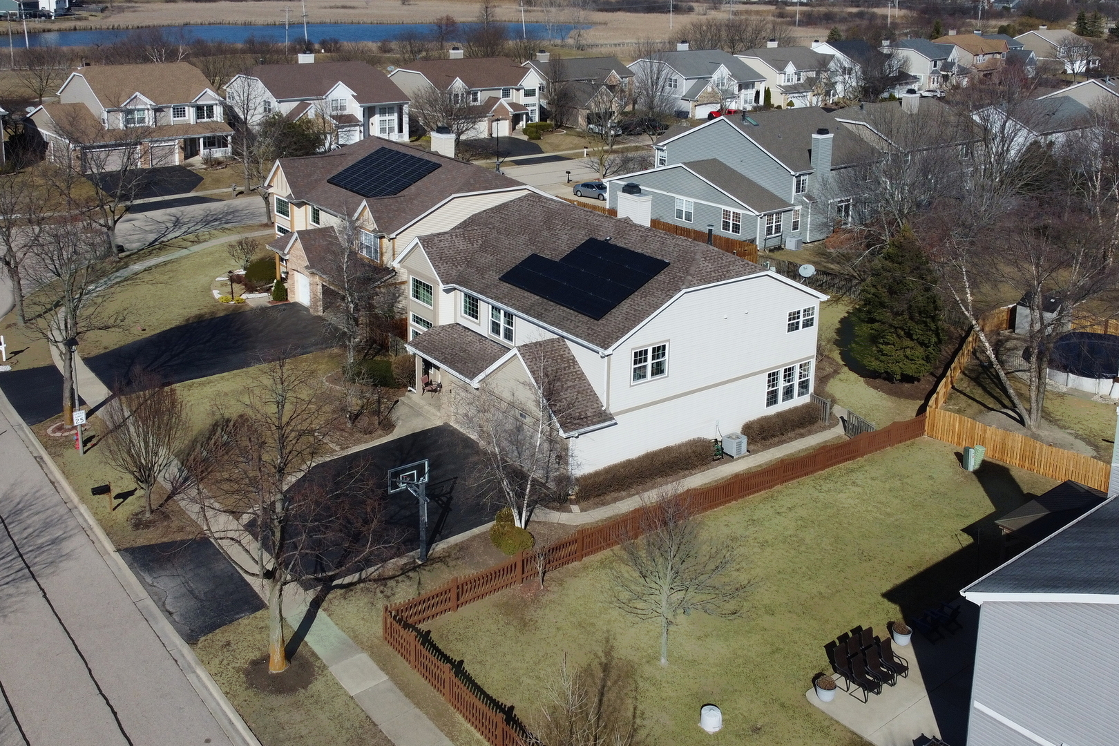 1135 Hadley Circle