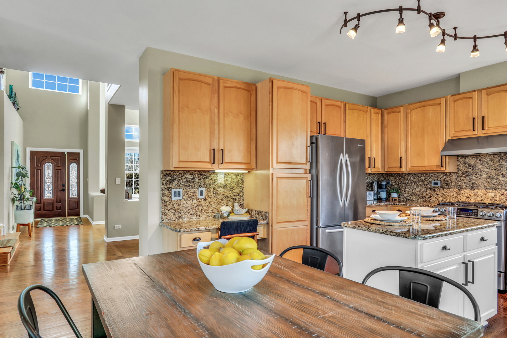 1135 Hadley Circle