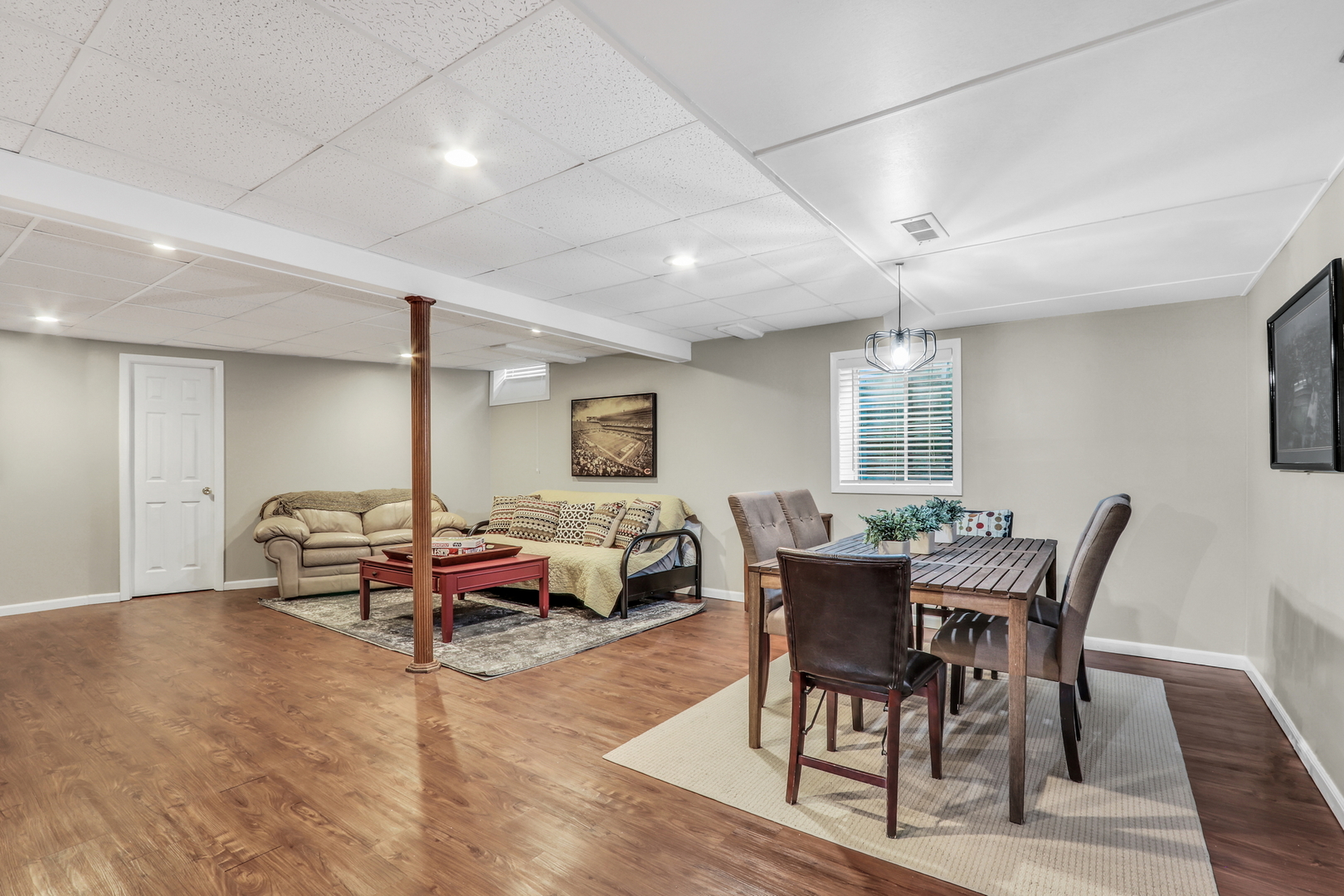 1135 Hadley Circle