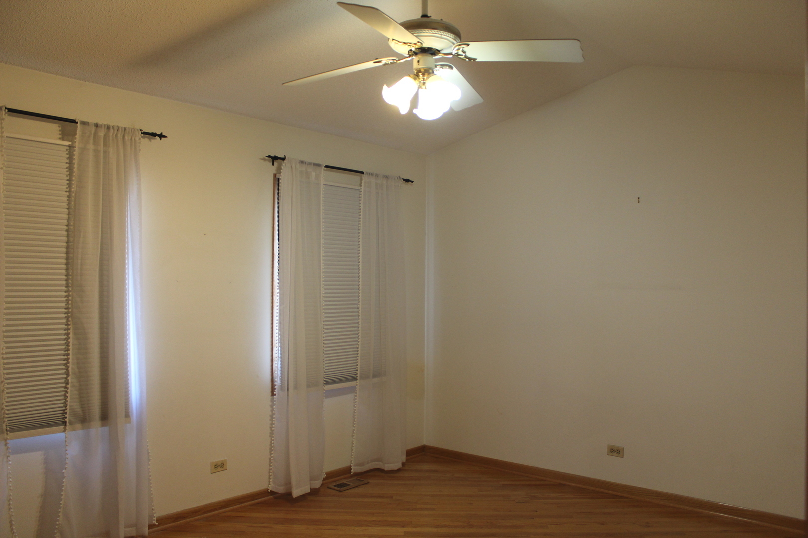 393 Catbird Lane
