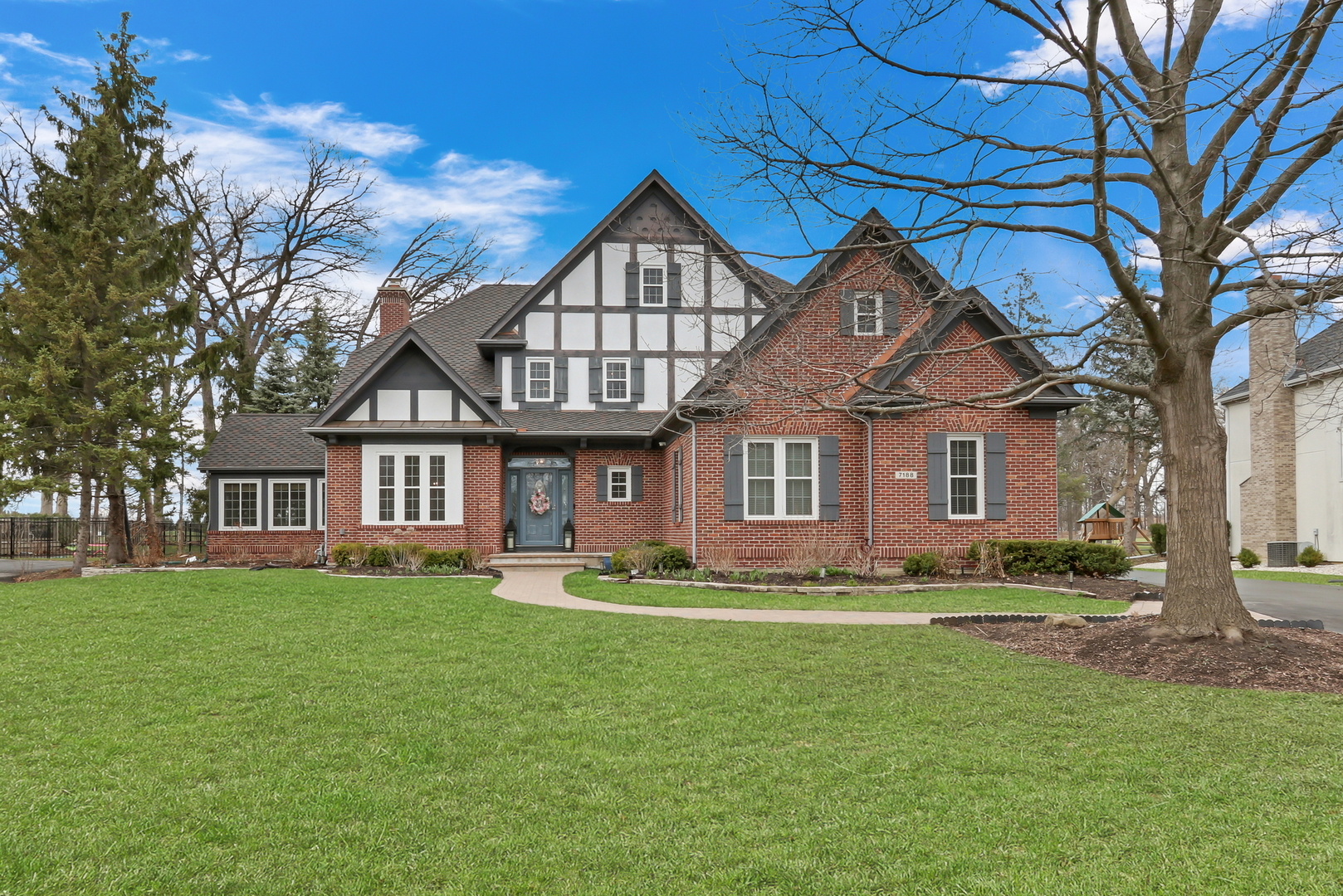 7188 Brae Court