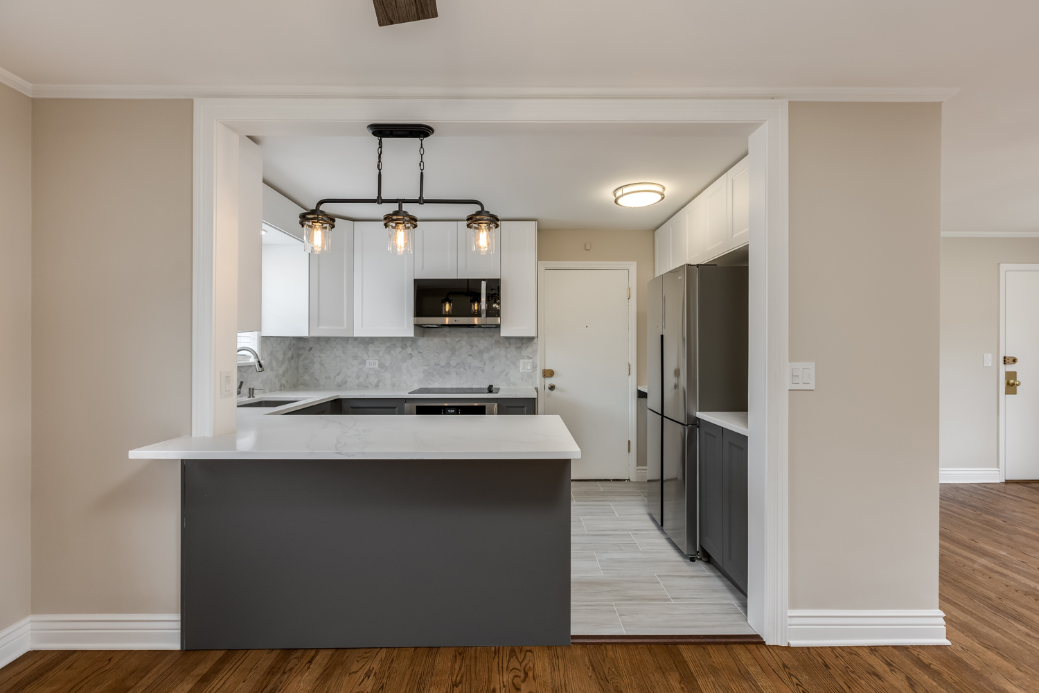 346 Ridge Avenue Unit: 2
