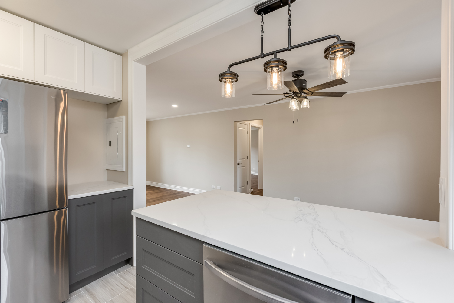 346 Ridge Avenue Unit: 2