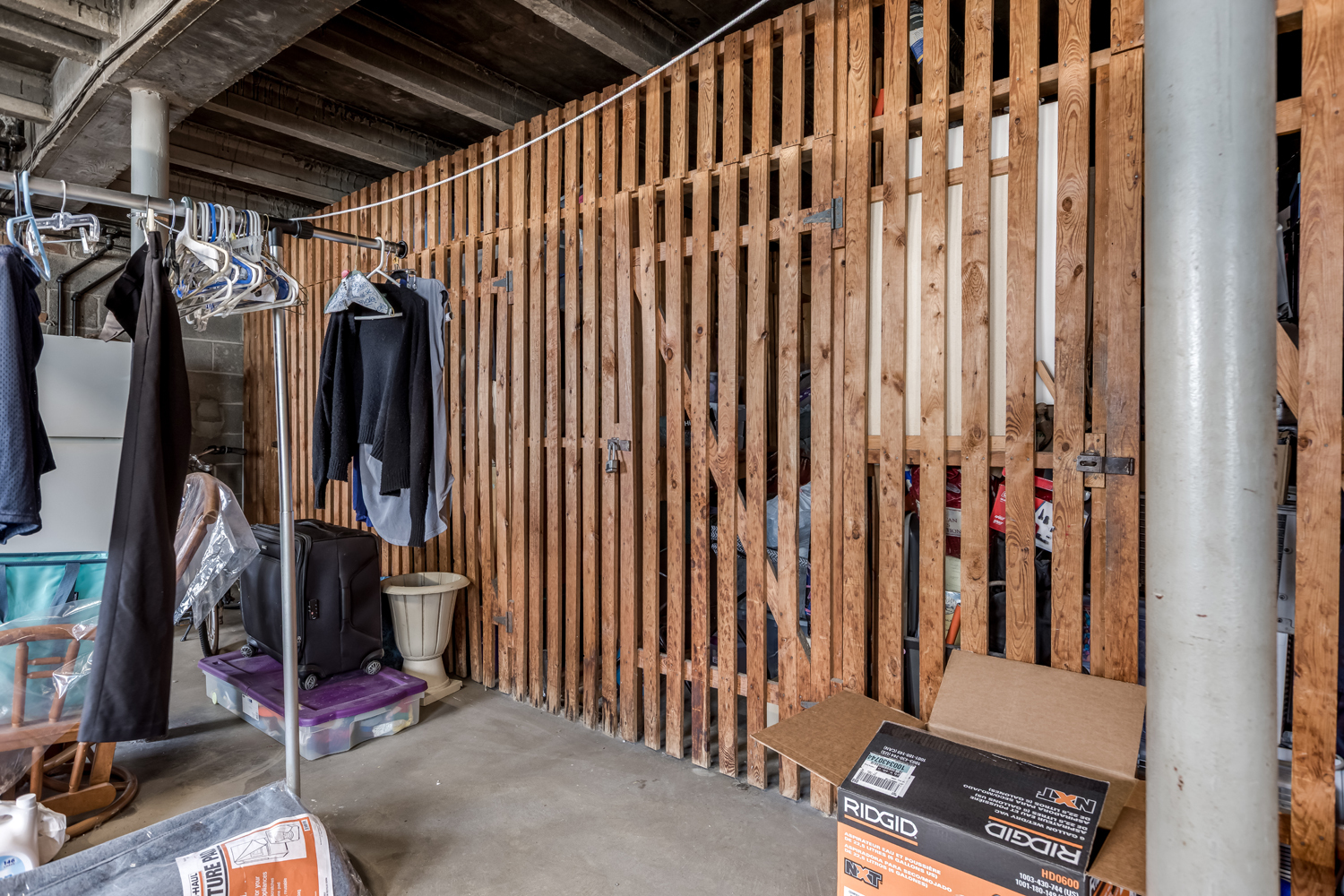 346 Ridge Avenue Unit: 2