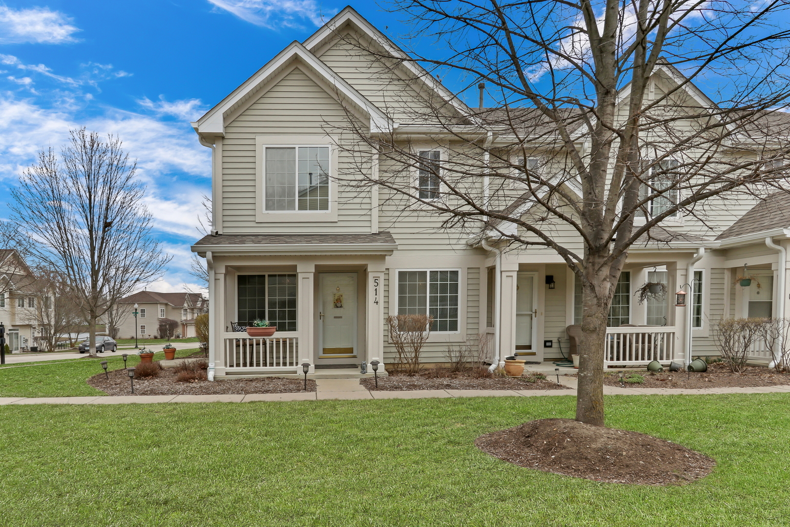 514 Blue Springs Drive Unit: 514