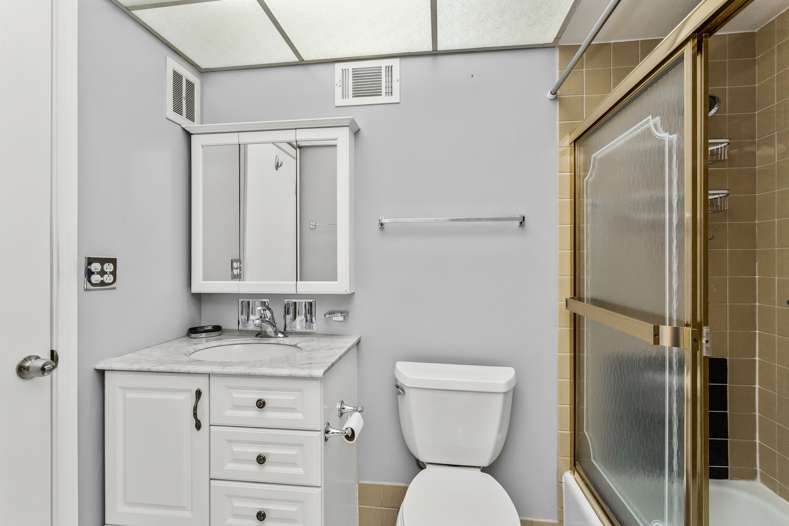 9529 Bronx Place Unit: 418
