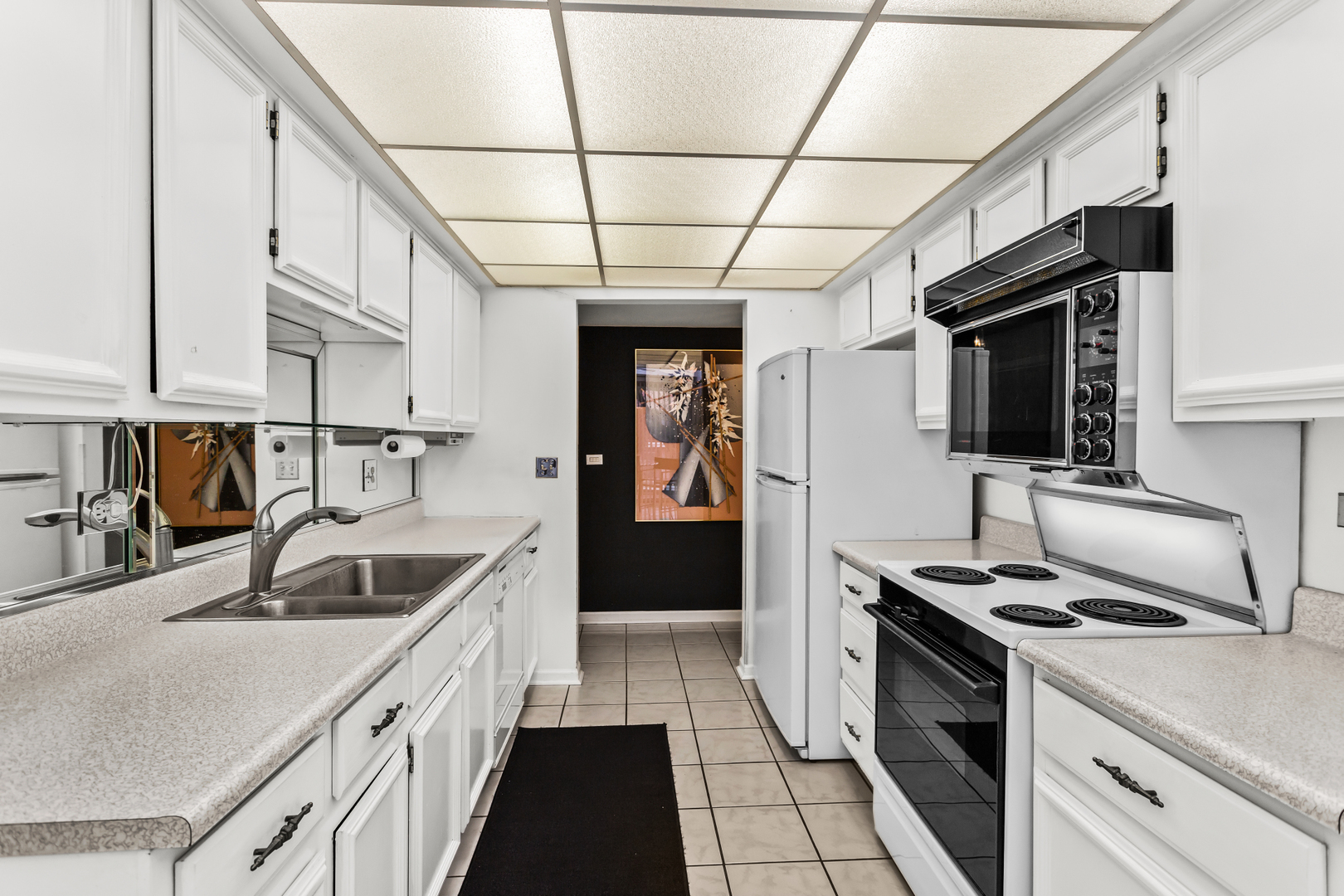 9529 Bronx Place Unit: 418