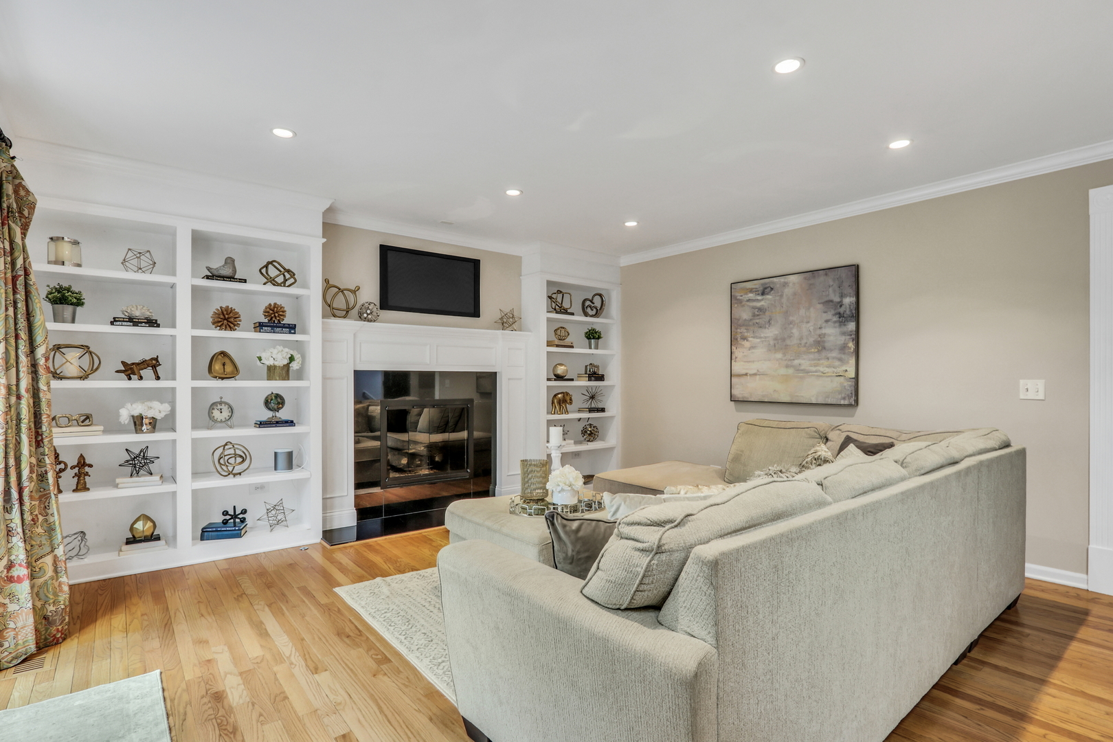 4461 Longmeadow Drive