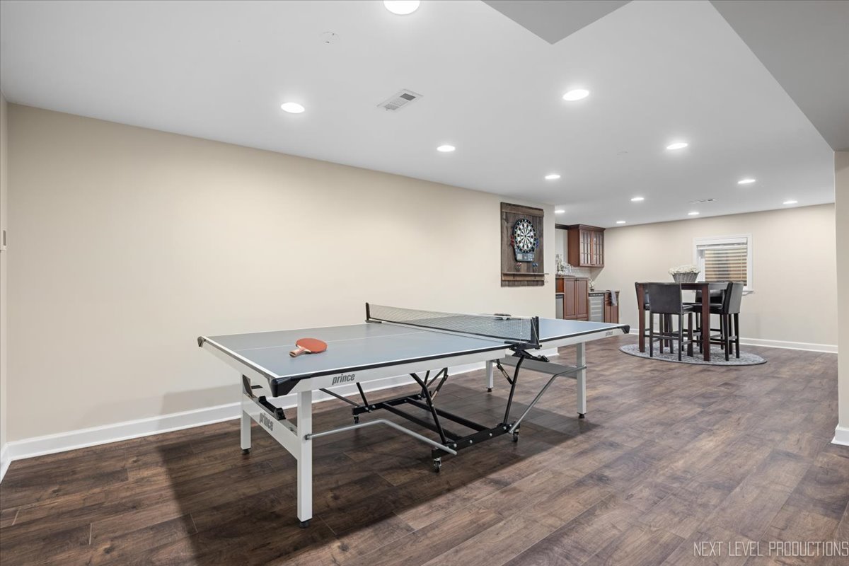 2747 Charter Oak Drive