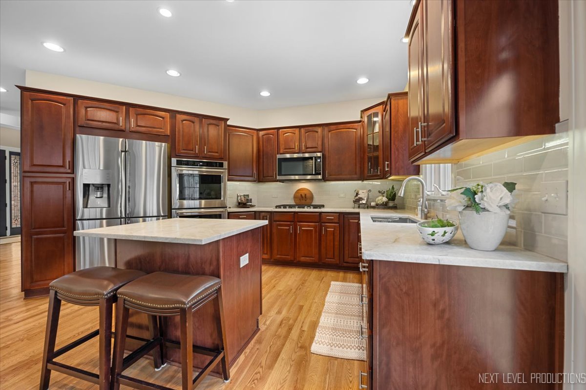 2747 Charter Oak Drive