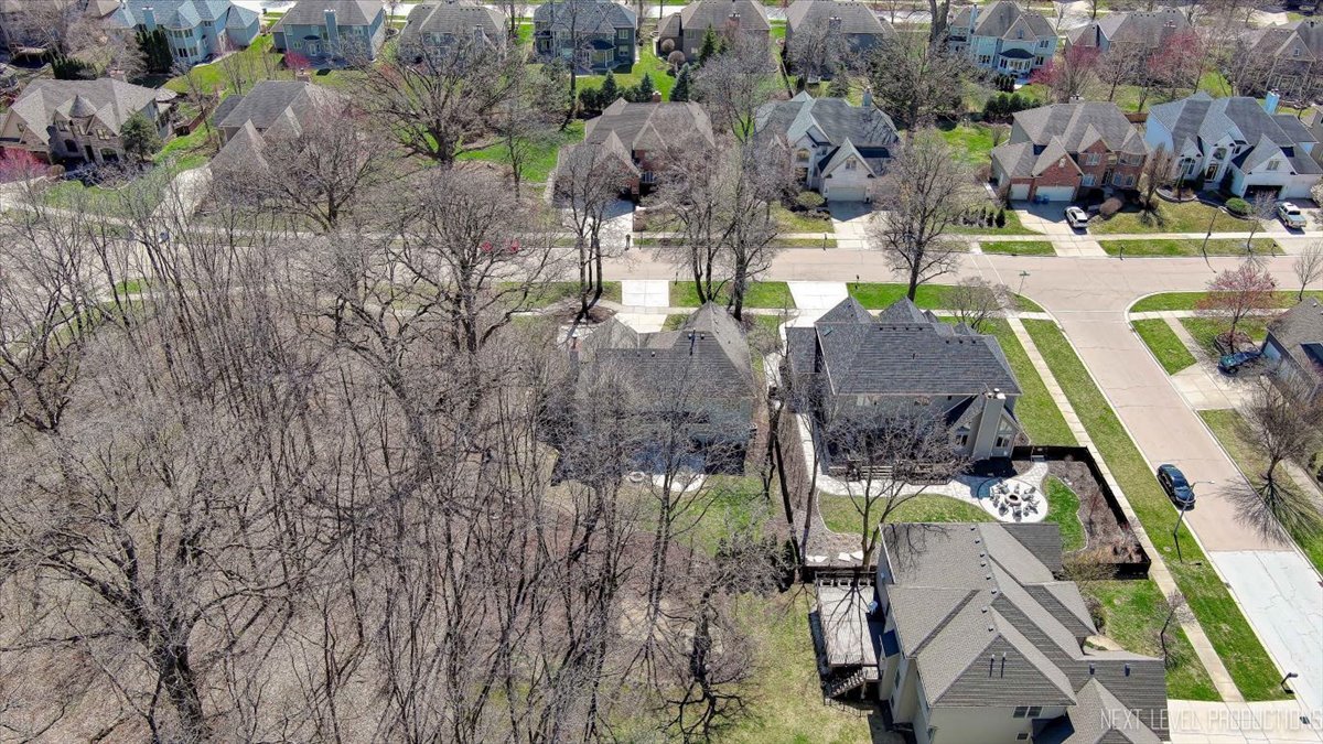 2747 Charter Oak Drive