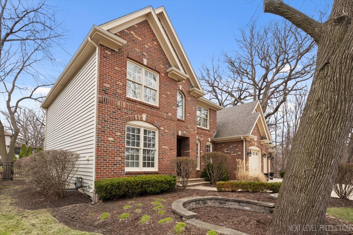 2747 Charter Oak Drive