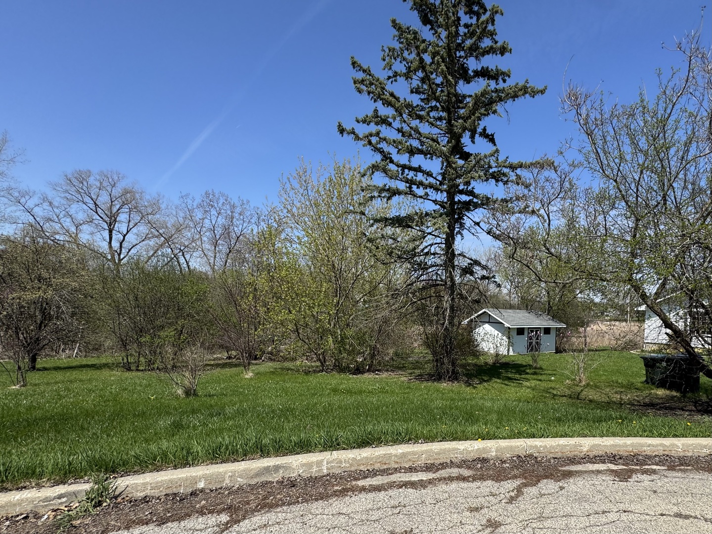 2301 Greenbriar Lane