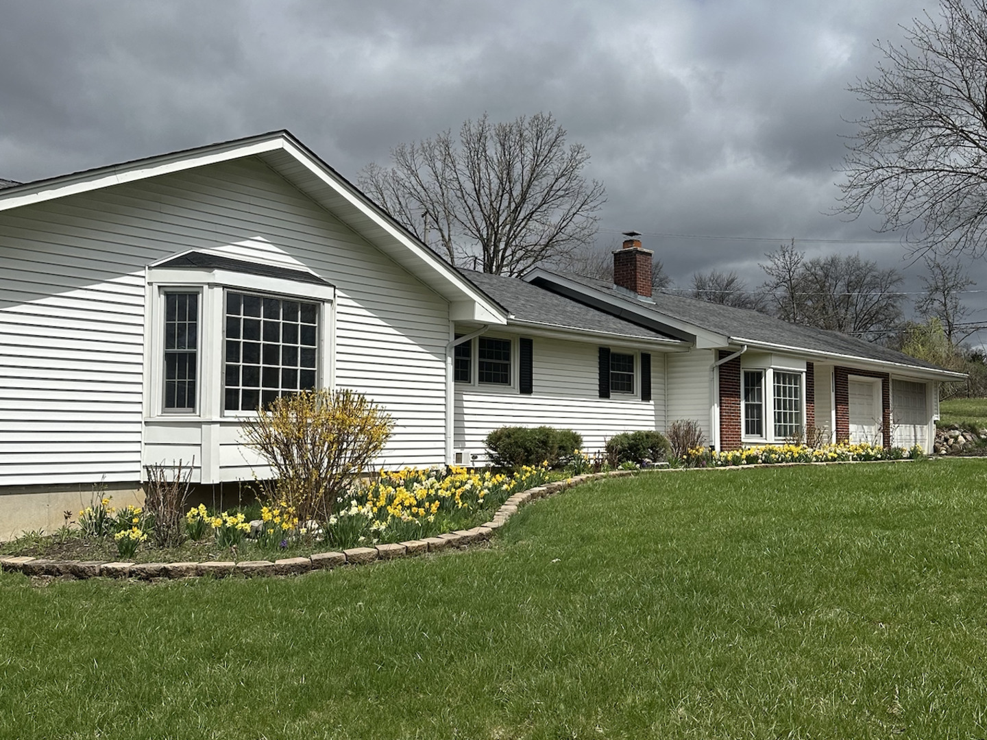 2301 Greenbriar Lane