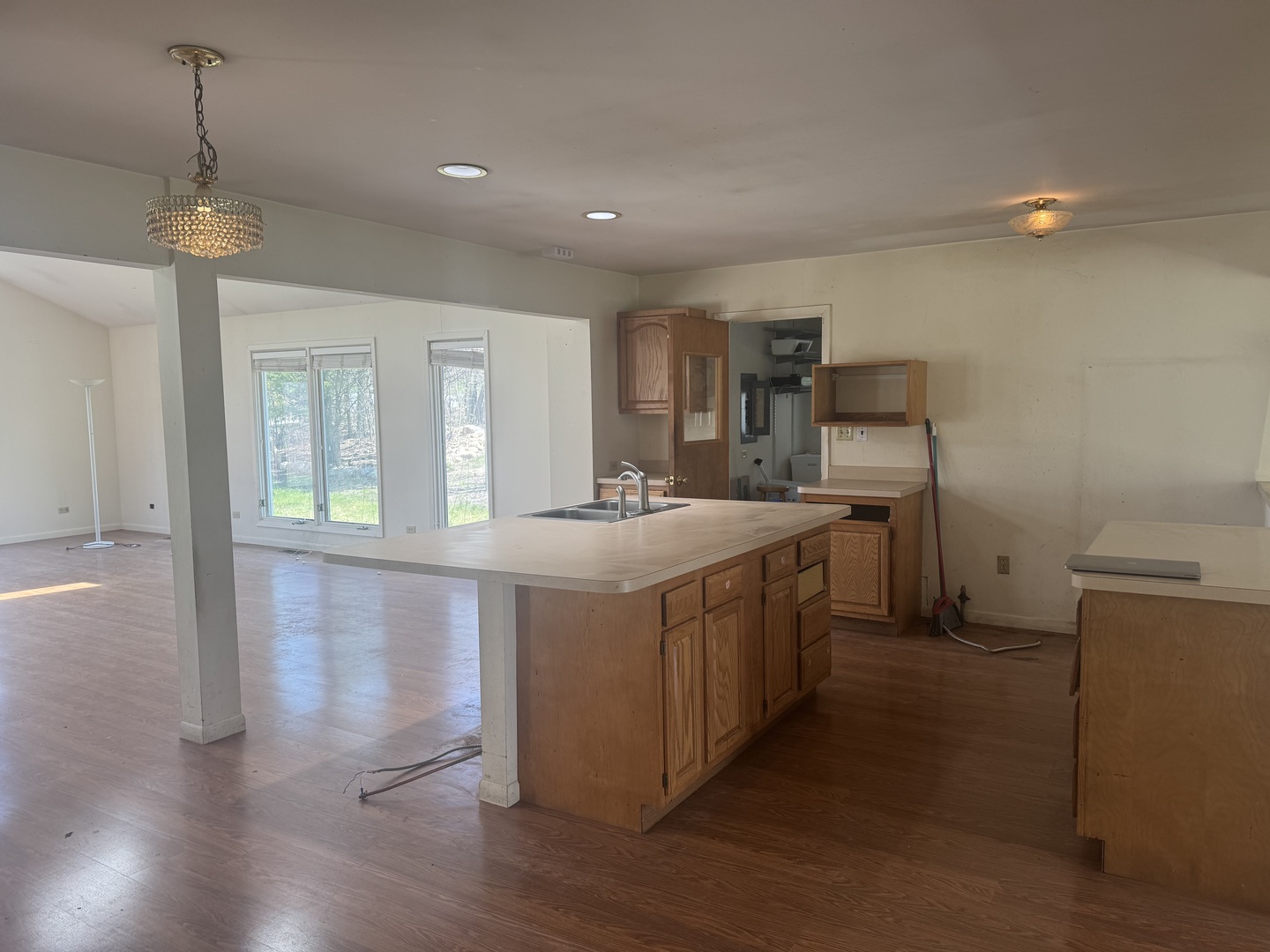 2301 Greenbriar Lane