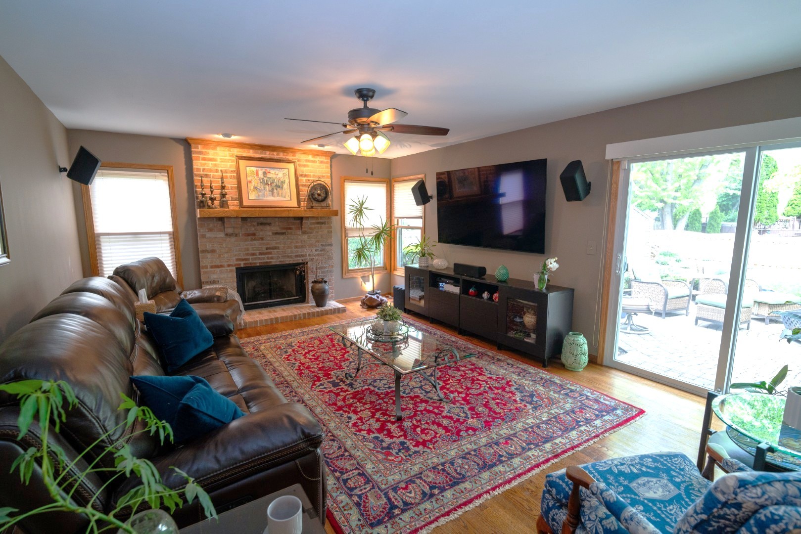 600 Salceda Drive