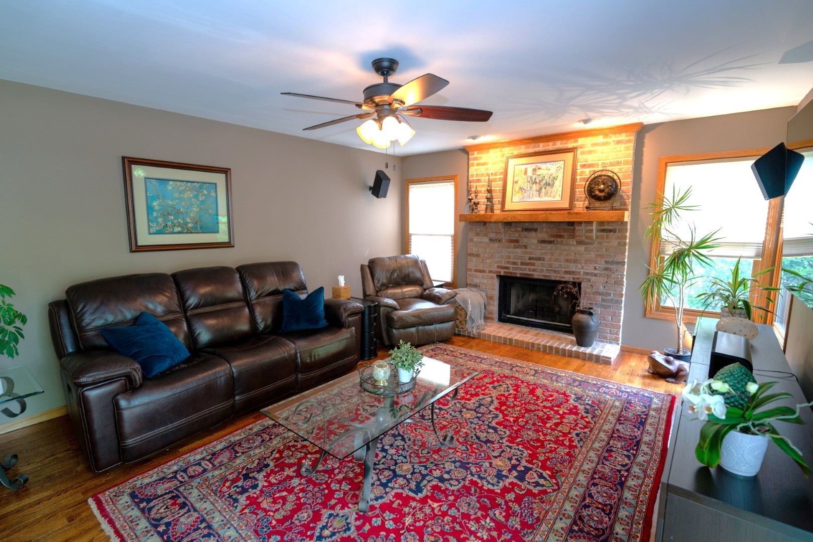 600 Salceda Drive