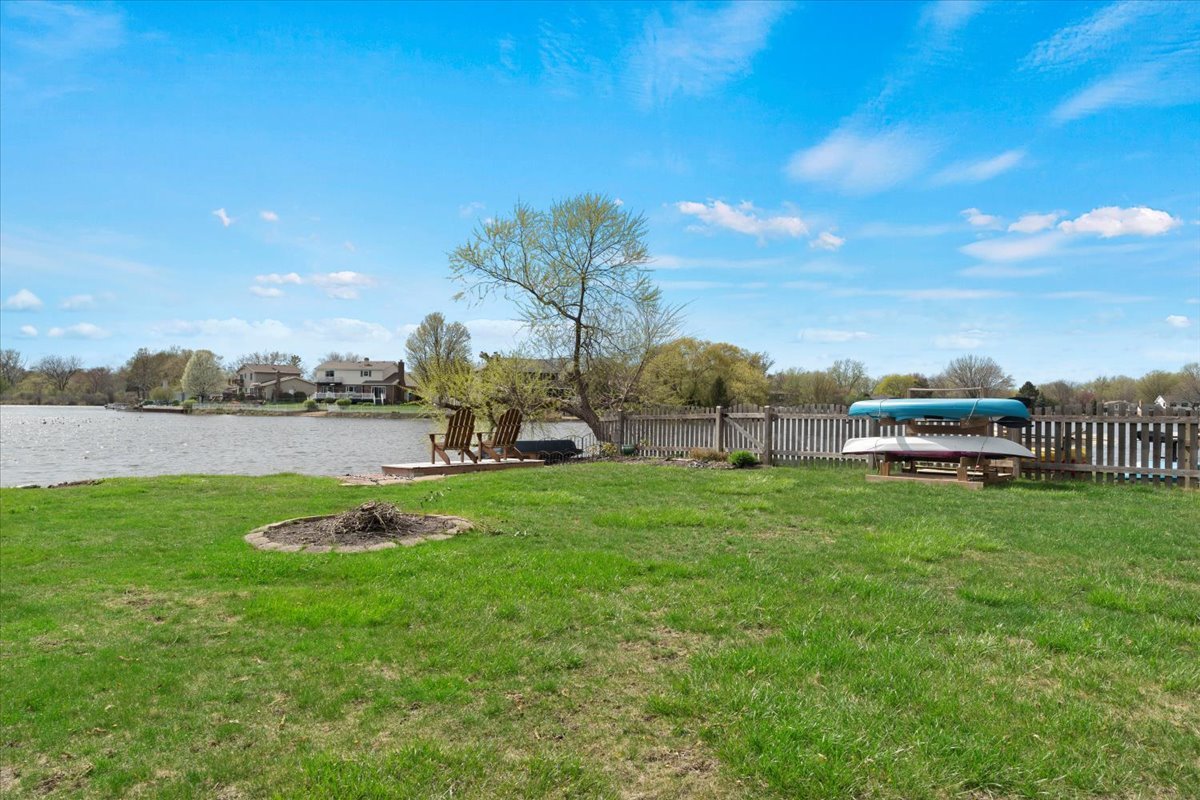 312 LAKE SHORE Drive