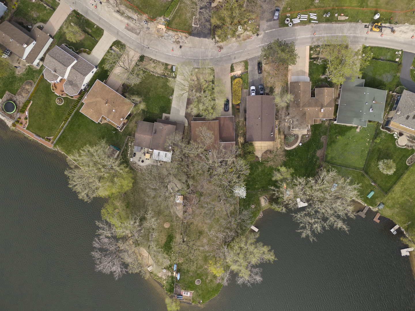 312 LAKE SHORE Drive