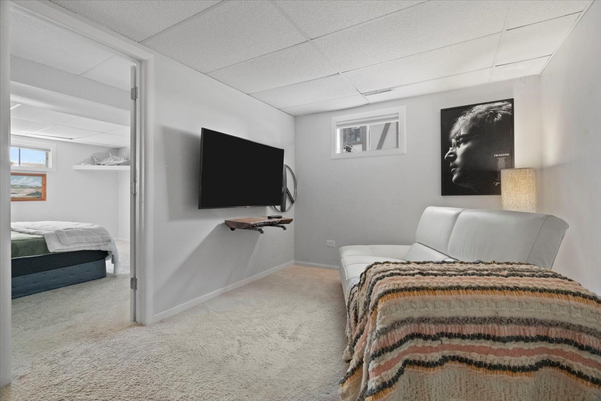 312 LAKE SHORE Drive