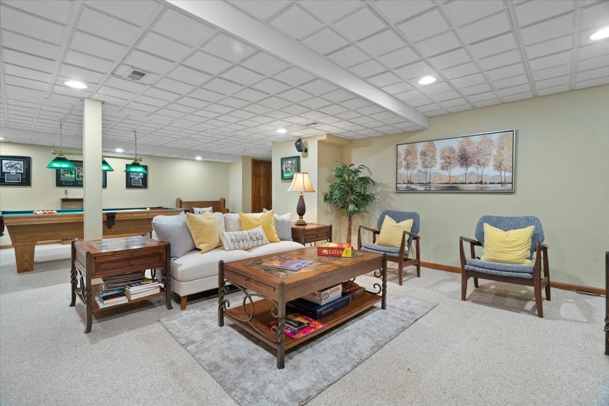 1012 Windhaven Road
