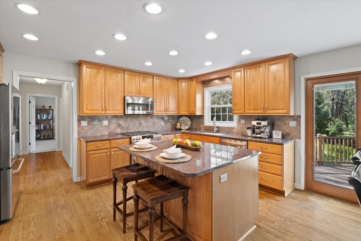 1012 Windhaven Road