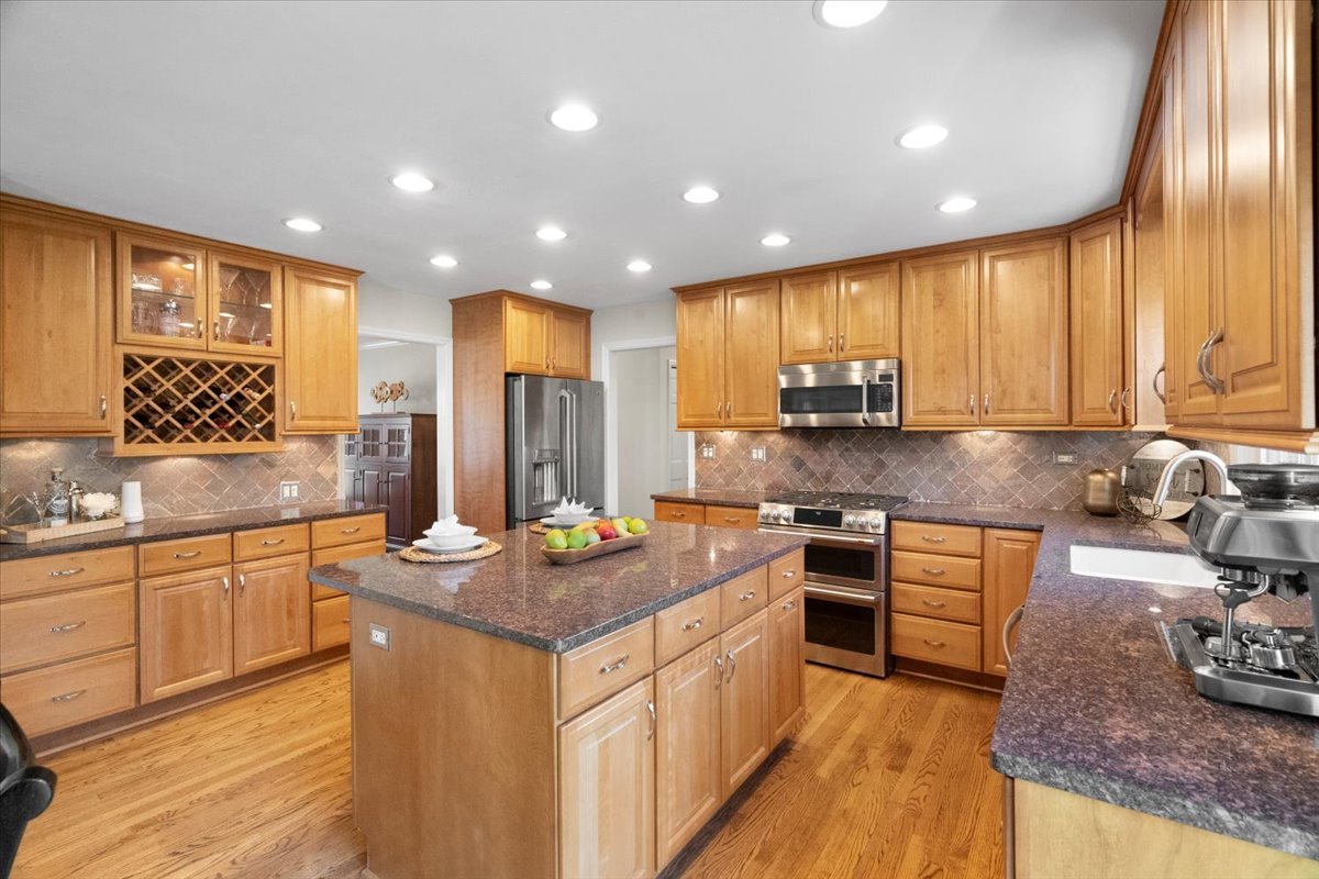 1012 Windhaven Road