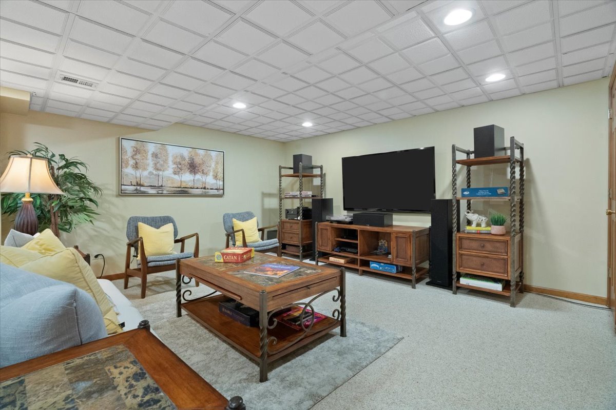 1012 Windhaven Road