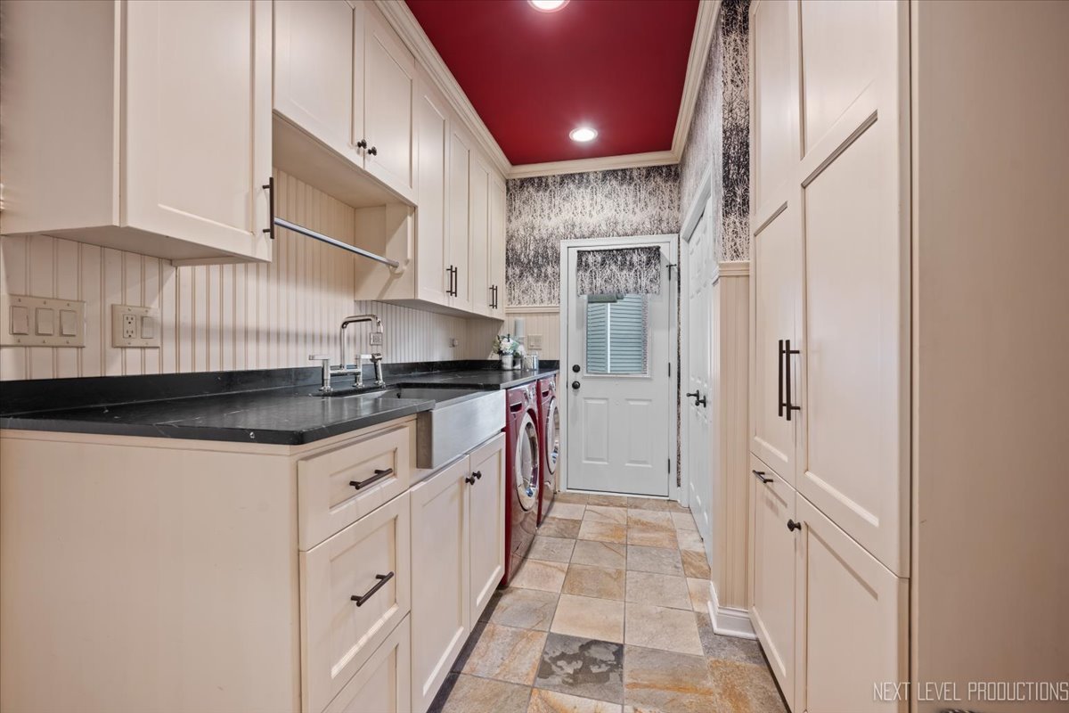 328 Royce Woods Court