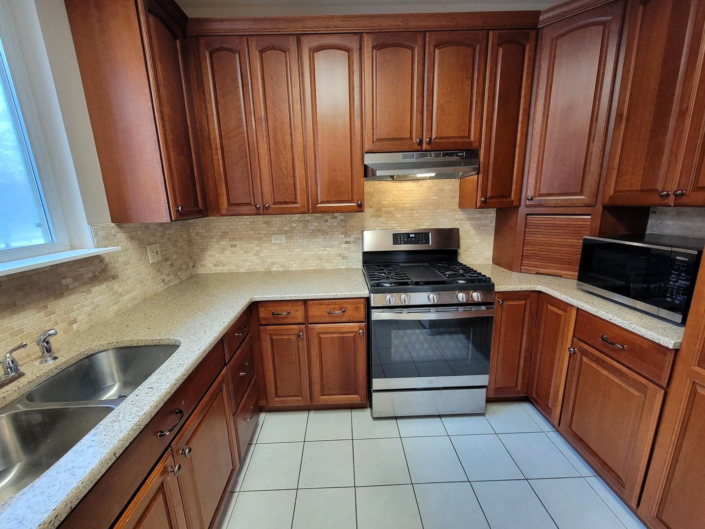 12755 Horseshoe Trail