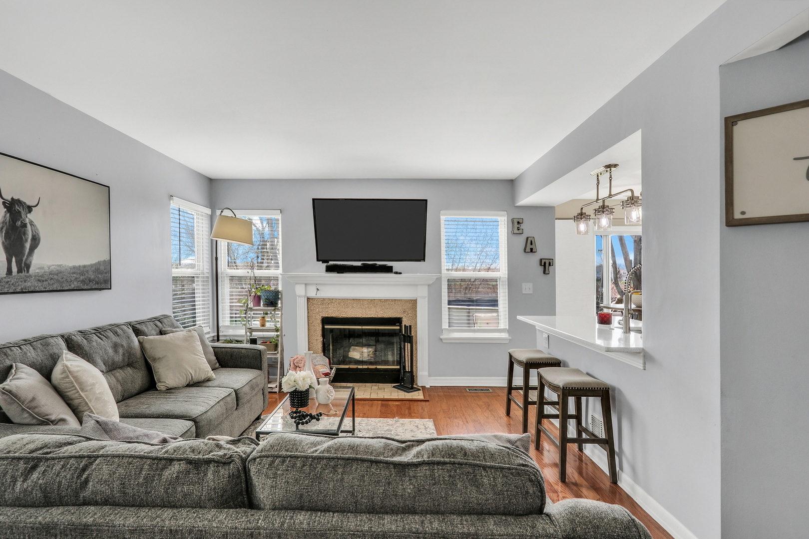 646 E Weston Court