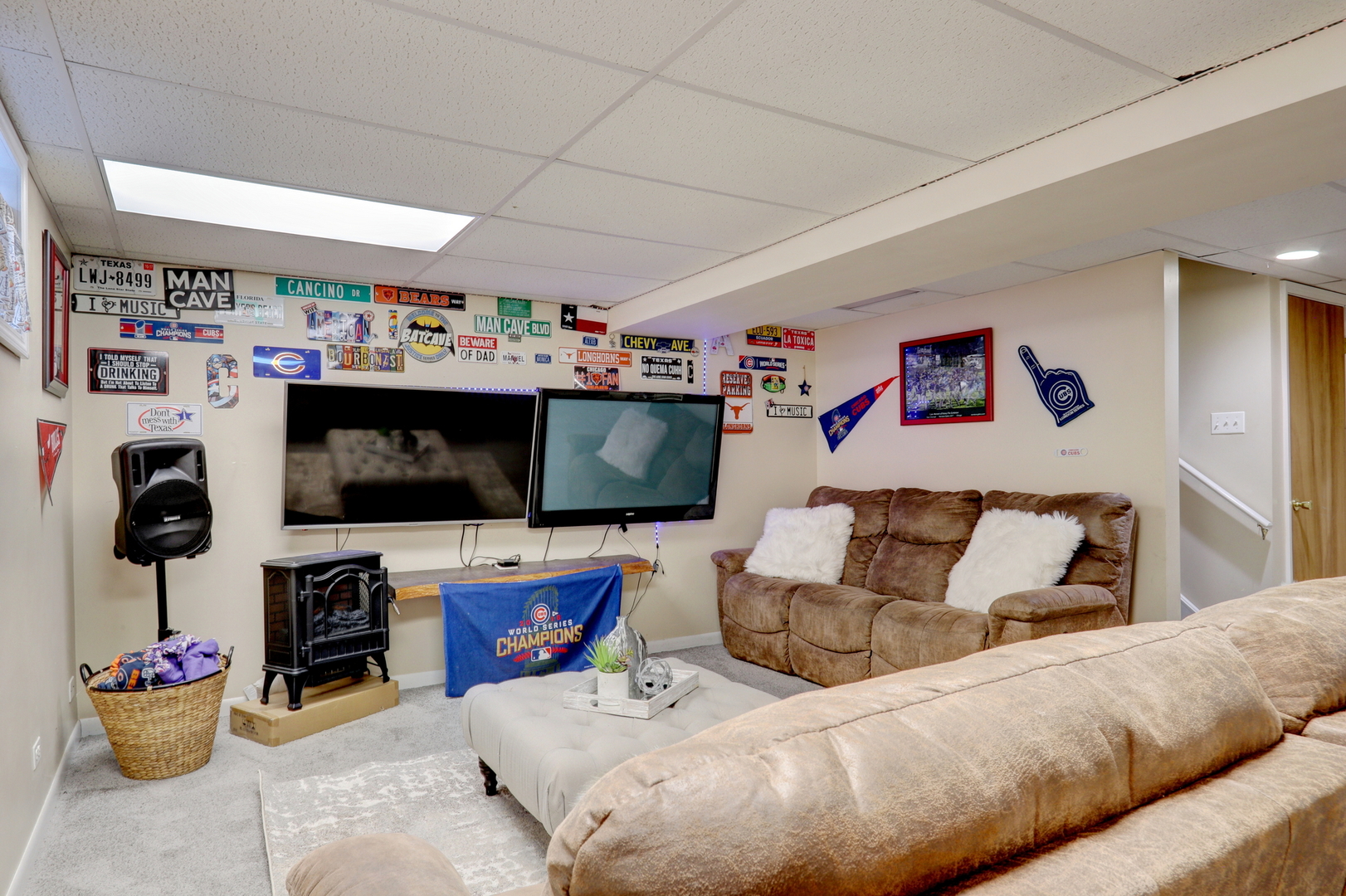 646 E Weston Court
