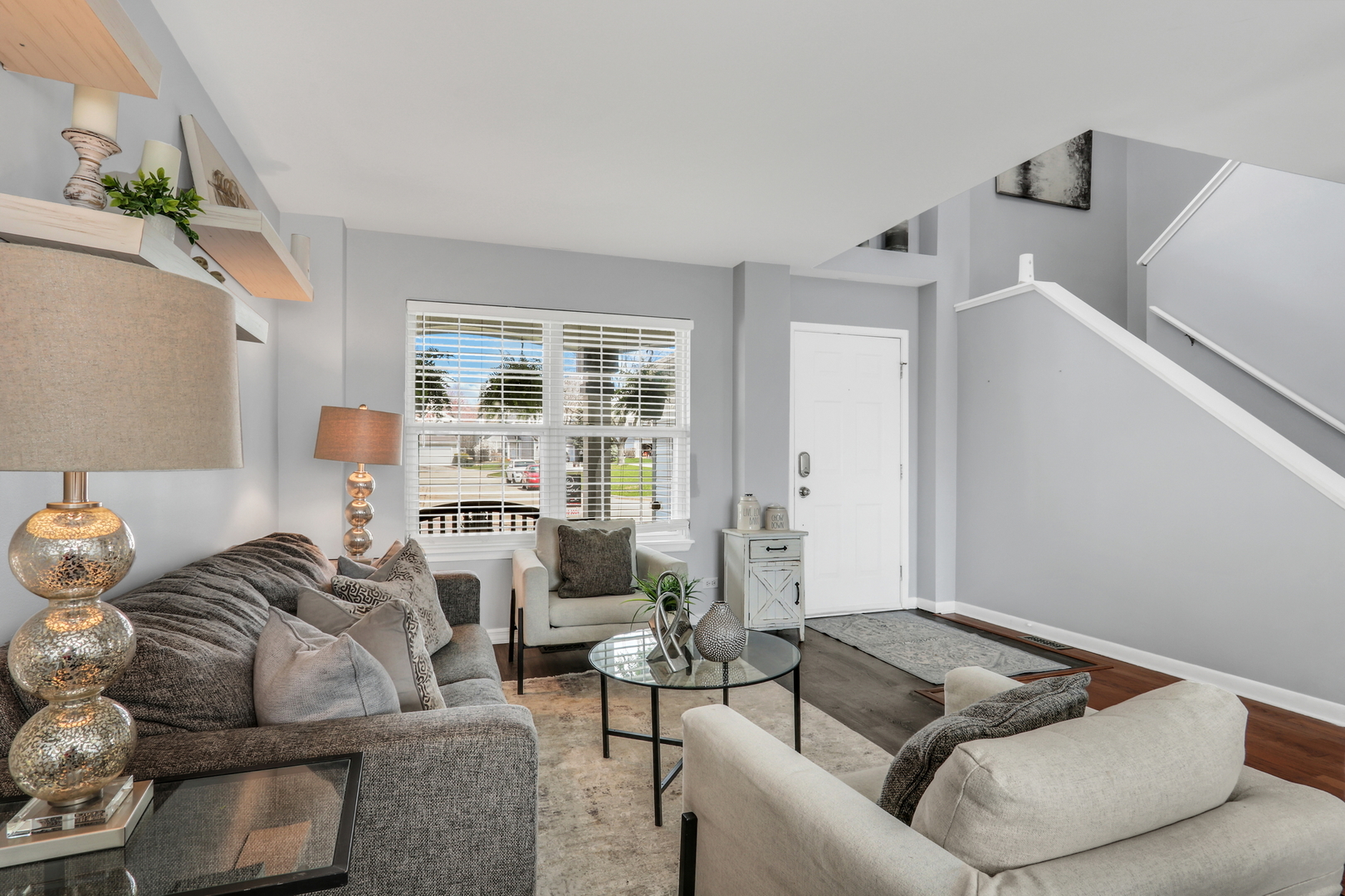 646 E Weston Court