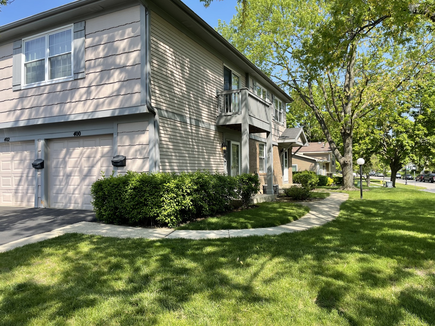 400 Tanglewood Court Unit: 18D