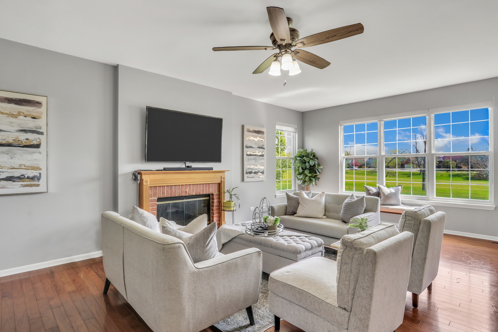 4763 W Pebble Beach Drive