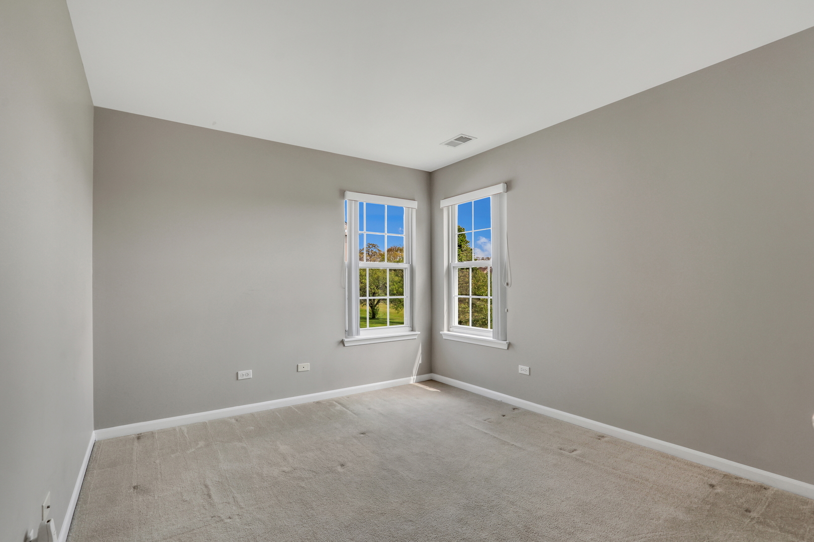 4763 W Pebble Beach Drive