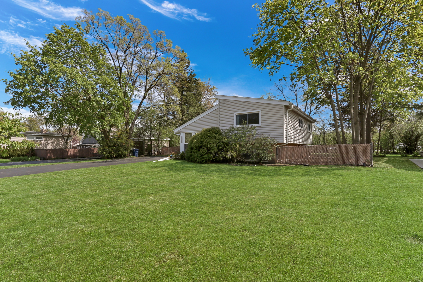 1157 Dartmouth Lane