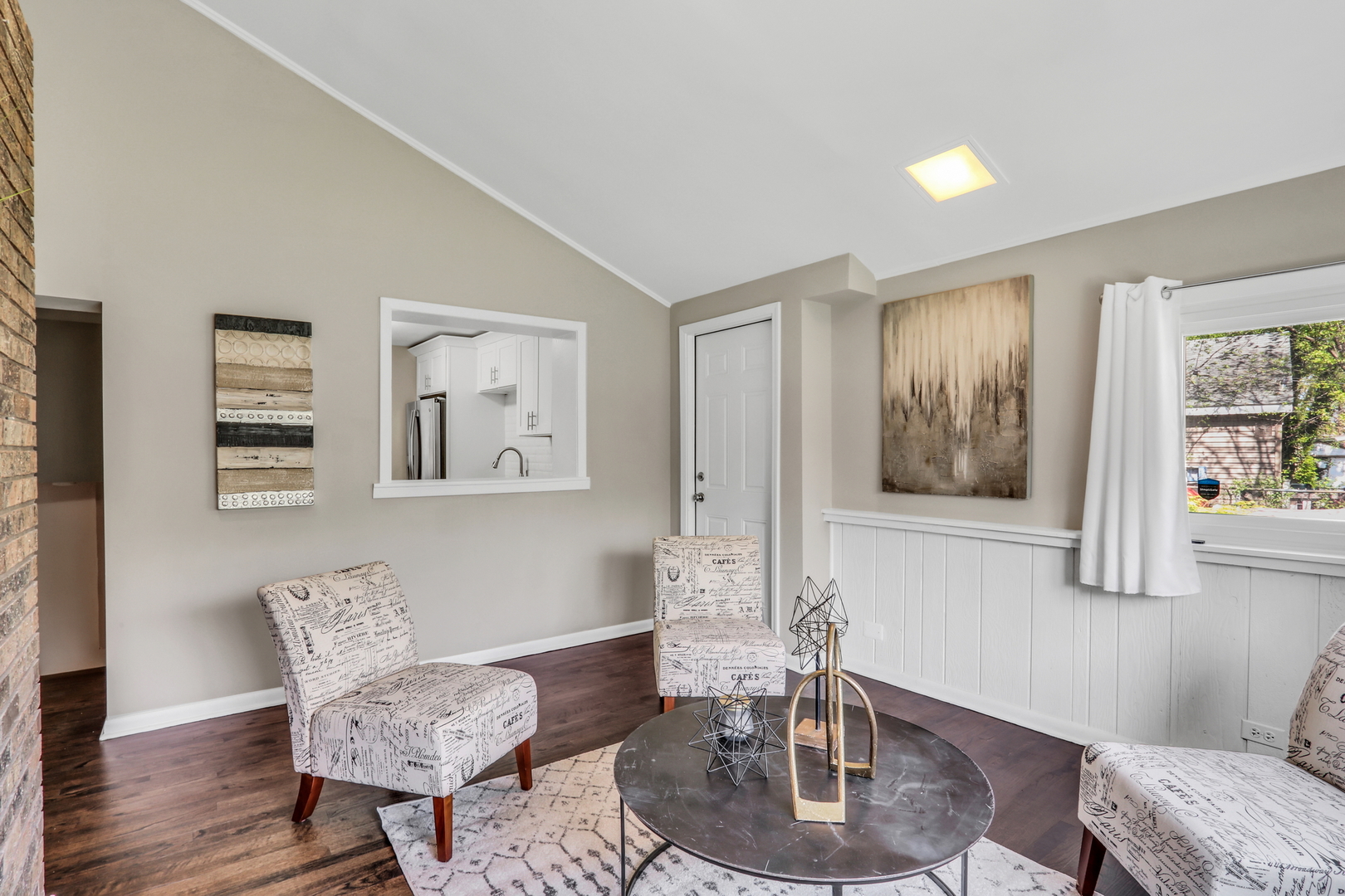 1157 Dartmouth Lane