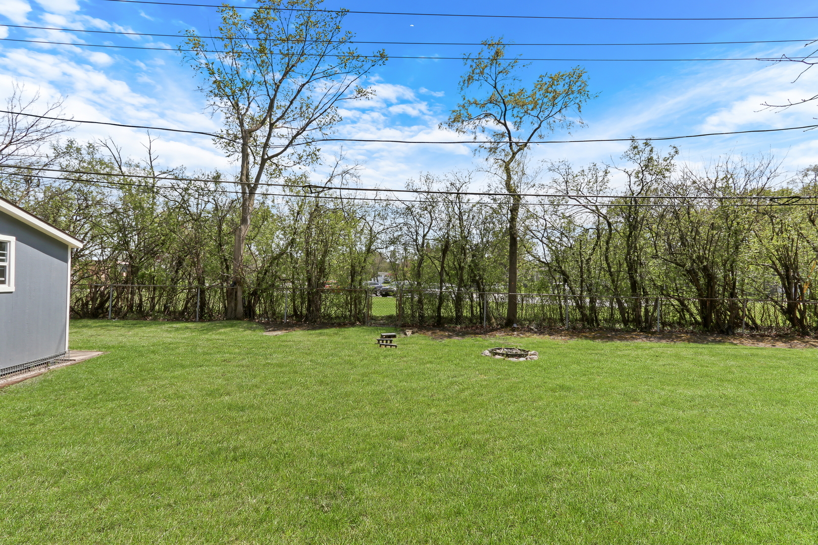 1157 Dartmouth Lane