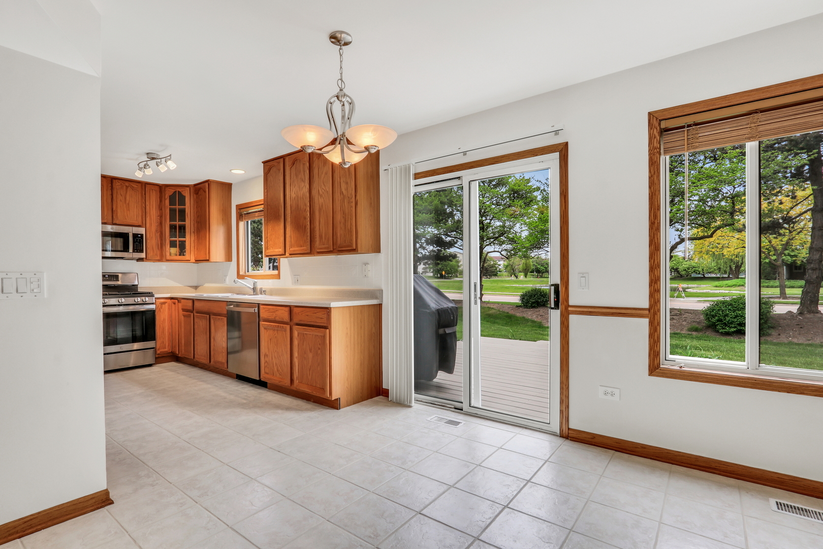 1328 Sunrise Lane