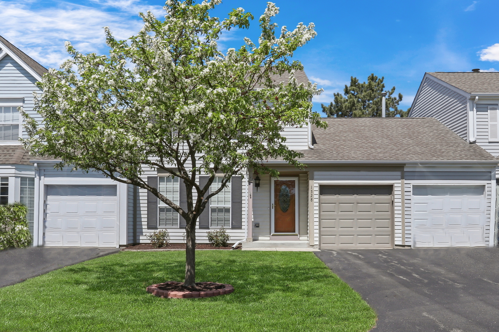 1328 Sunrise Lane