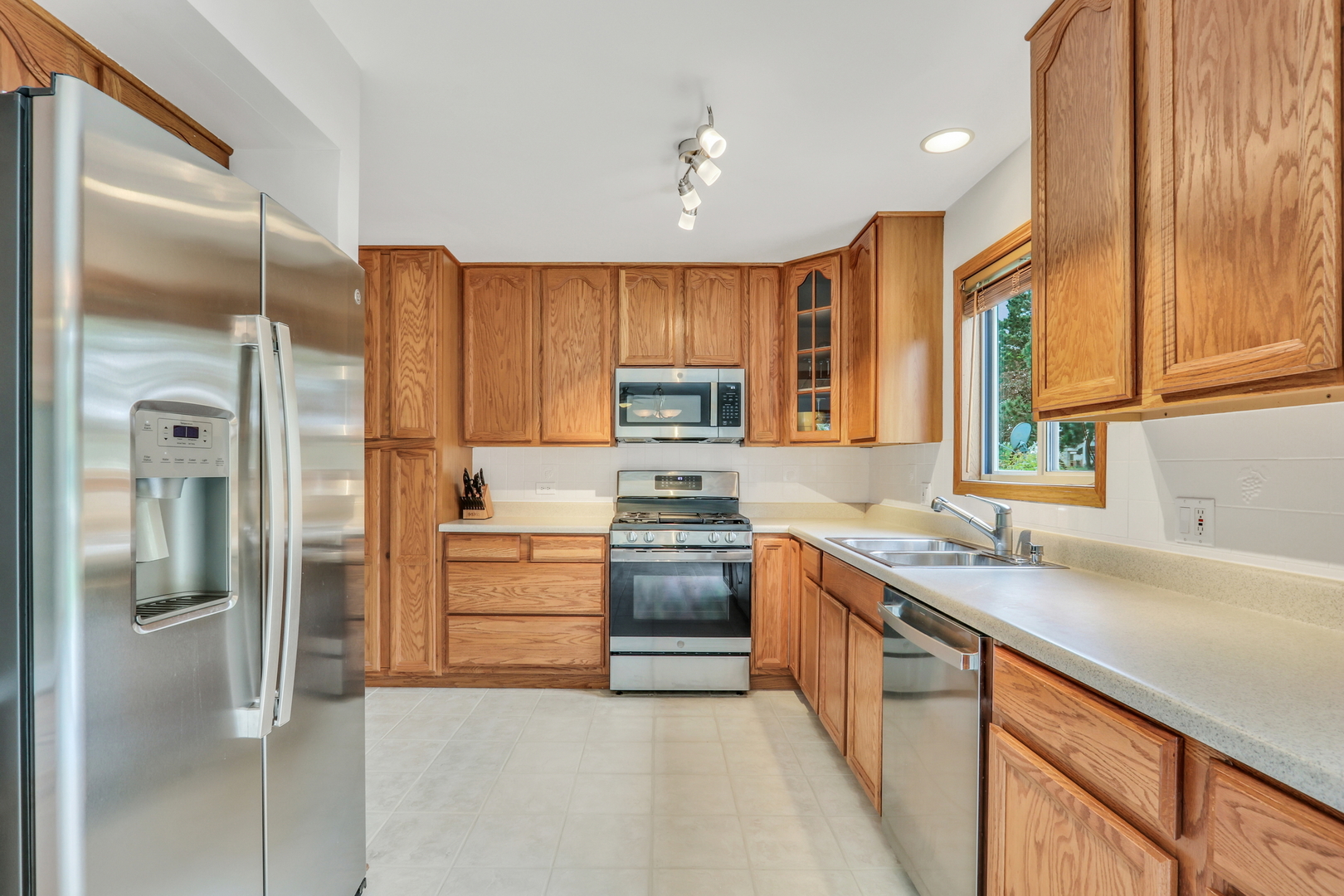 1328 Sunrise Lane