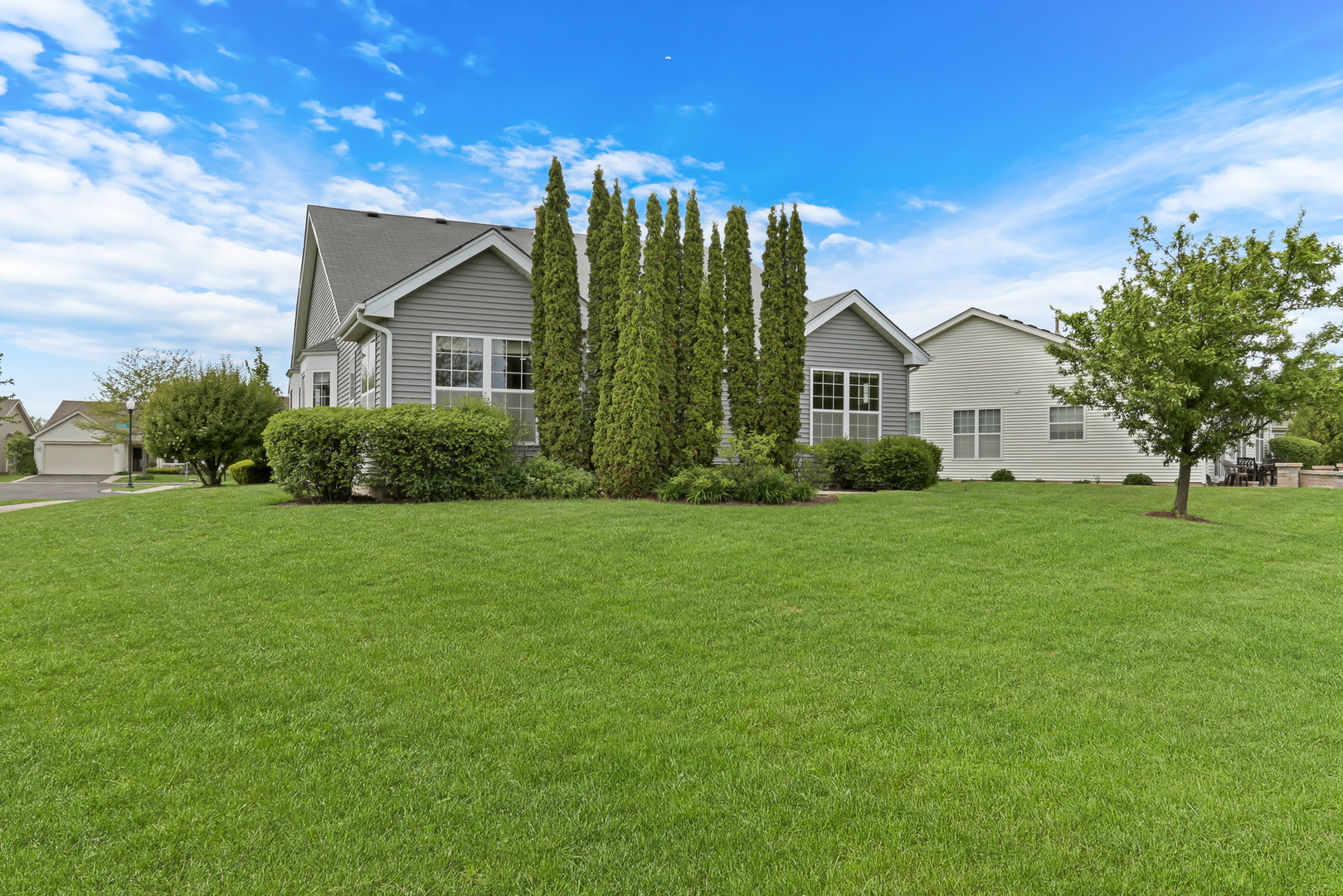 13244 W Sheffield Lane