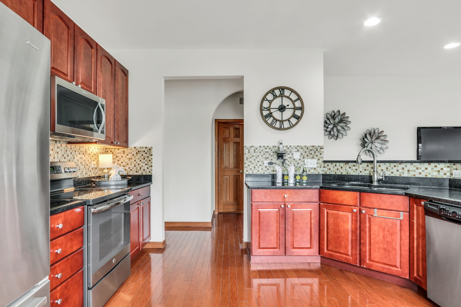 13244 W Sheffield Lane