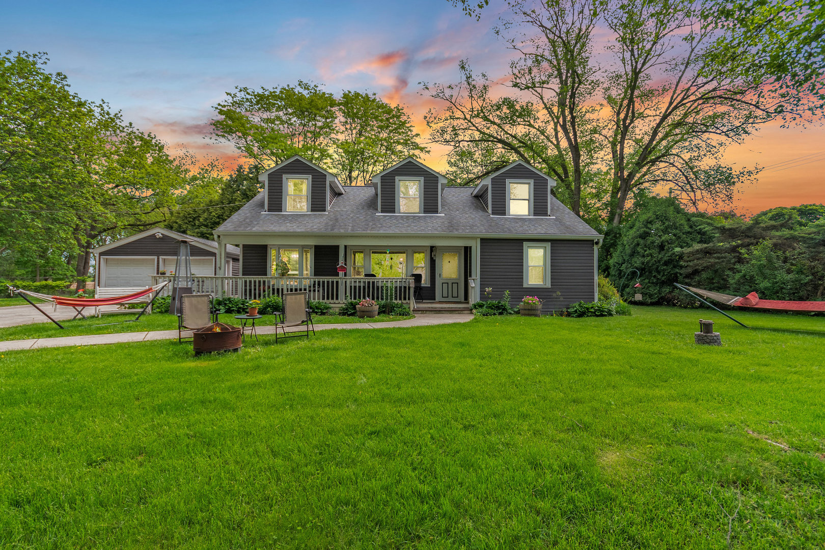 7N307 LAWRENCE Court