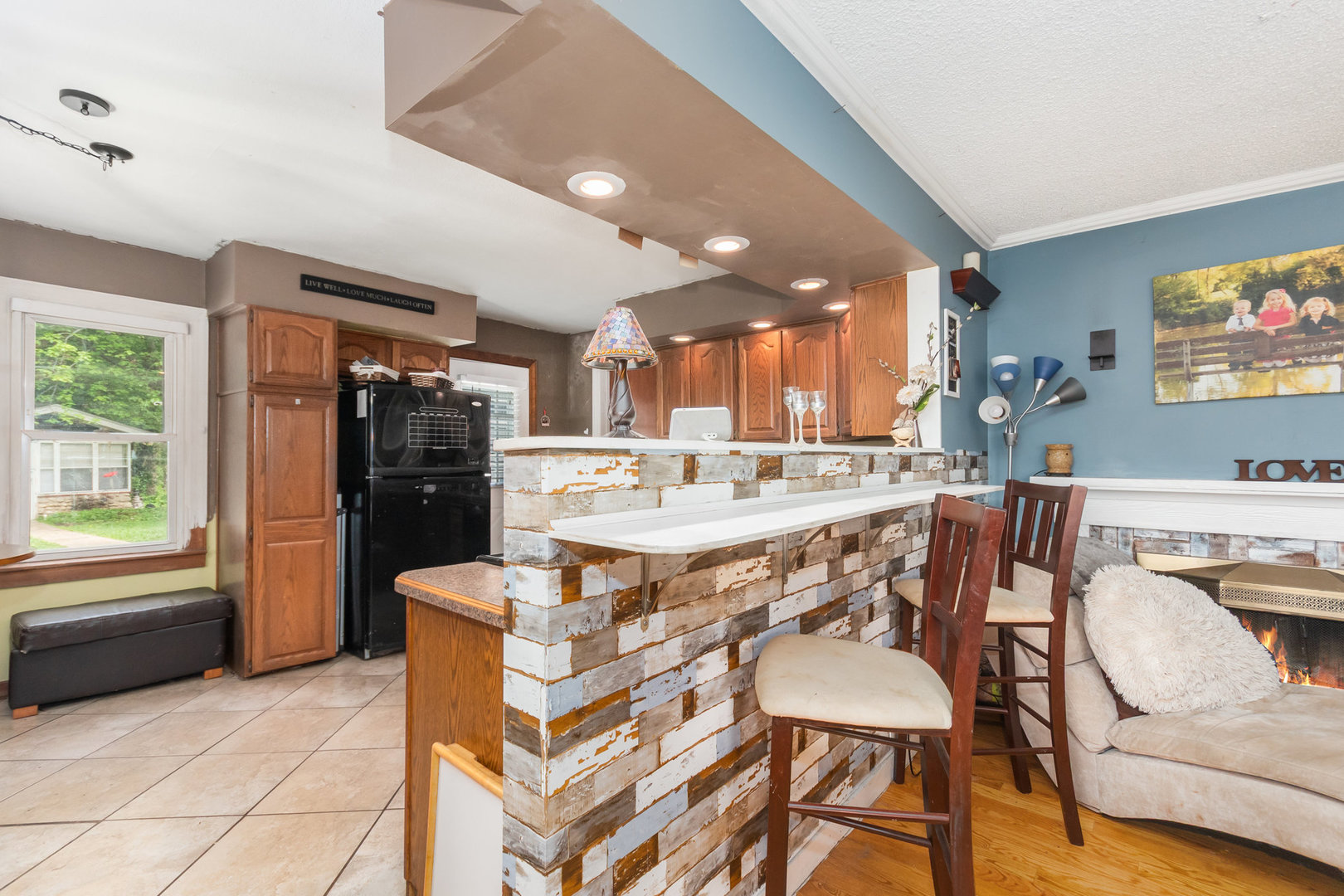7N307 LAWRENCE Court