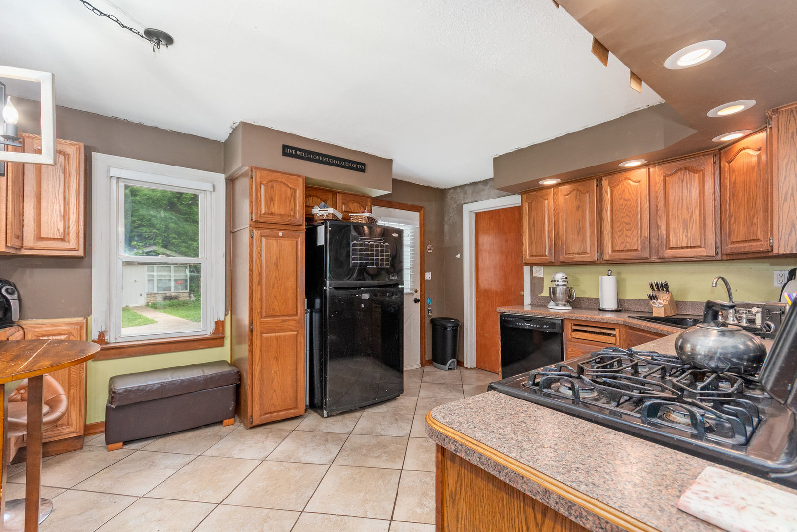 7N307 LAWRENCE Court