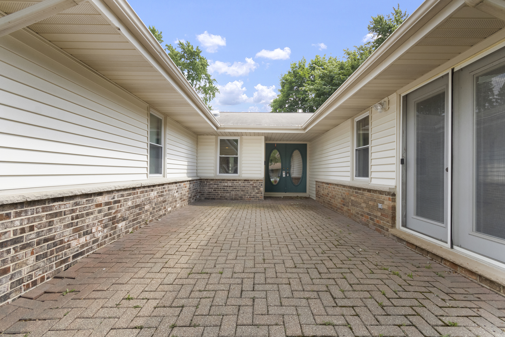 113 Sherwood Drive